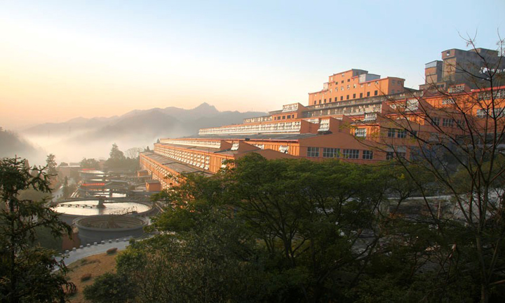 河池(chí)市華錫集團