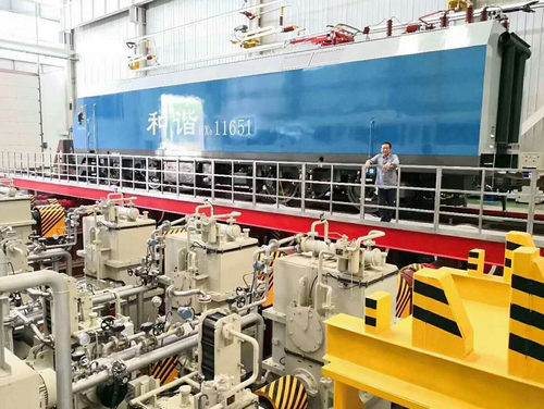 泉州金优电(dian)子制造有限责(zé)任公司(急速版(bǎn))将緊跟中車步(bu)伐更創佳績