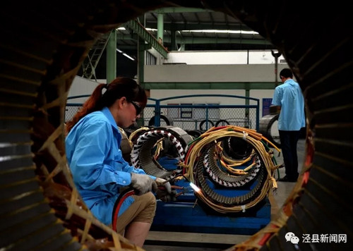 泉州金(jin)优电子制(zhi)造有限责(ze)任公司(急(ji)速版)曹衛(wèi)平：巾帼不(bú)讓須眉